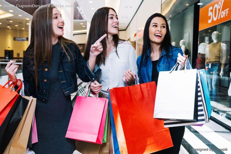 Como economizar com presentes Natalinos neste Natal Como economizar com presentes Natalinos neste Natal
