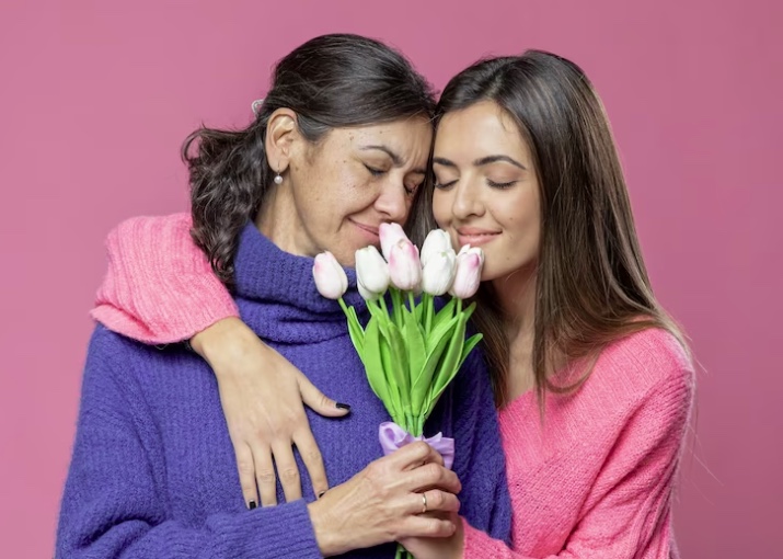 Surpreenda sua mãe com os melhores presentes de Dia das Mães por preços incríveis Image by prostooleh on Freepik