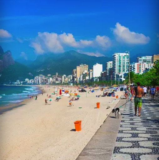 cupom desconto hoje na loja Passeio de um dia inteiro no Rio Corcovado Pão de Açúcar Maracanã  Selarón e Almoço no Rio de Janeiro